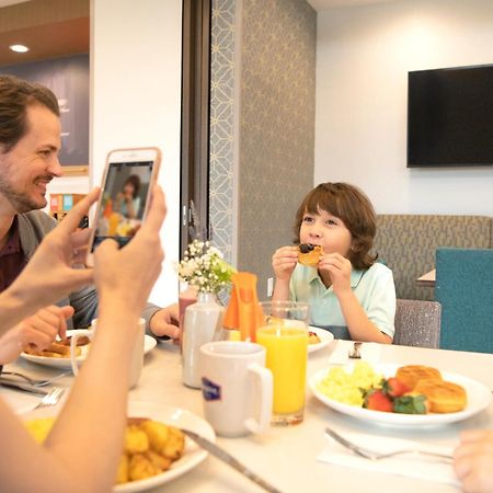 Hampton Inn & Suites By Hilton Quebec - Beauport Экстерьер фото