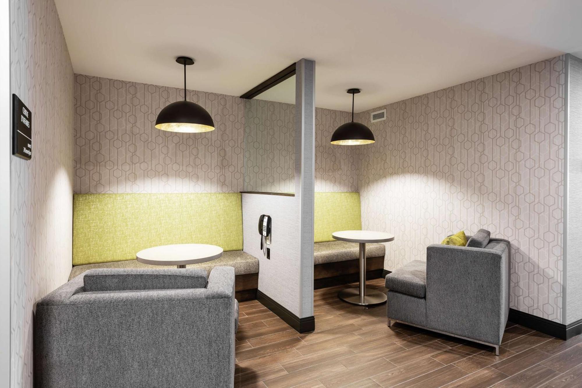 Hampton Inn & Suites By Hilton Quebec - Beauport Экстерьер фото