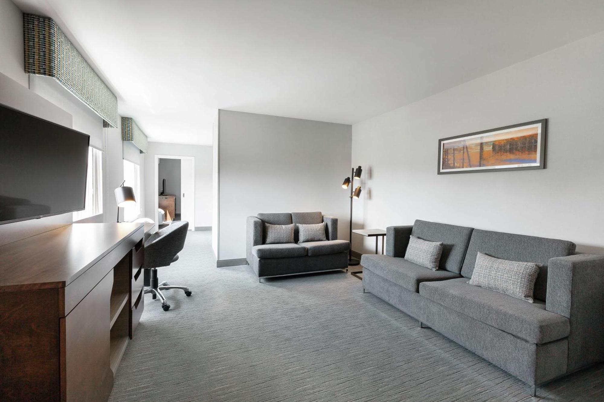 Hampton Inn & Suites By Hilton Quebec - Beauport Экстерьер фото